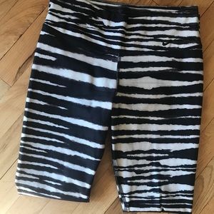Nike Zebra print Athletic Leggings